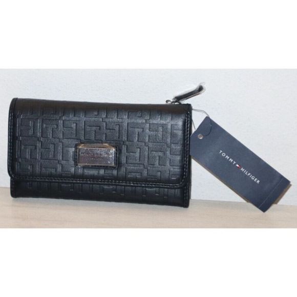 Tommy Hilfiger 69J1540 Women's Black Logo Embossed Tri-Fold Wallet Checkbook $78 - Picture 1 of 6